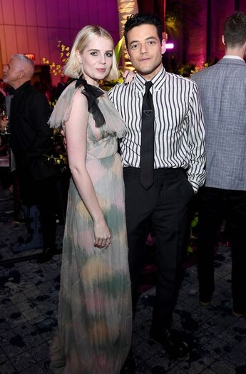 Рами Малек поддержал Люси Бойнтон на премьере &laquo;Политика&raquo;