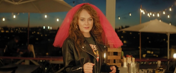 20 лучших комедий 2023 года: самые смешные фильмы с высоким рейтингом