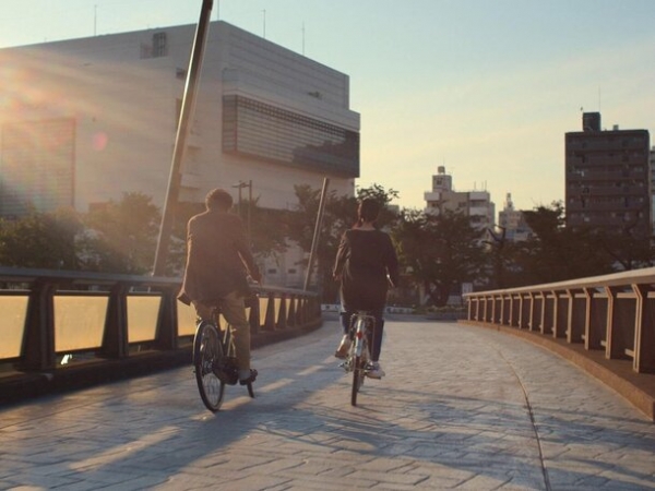 Навстречу летней неге: 8 расслабляющих фильмов с атмосферой отпуска