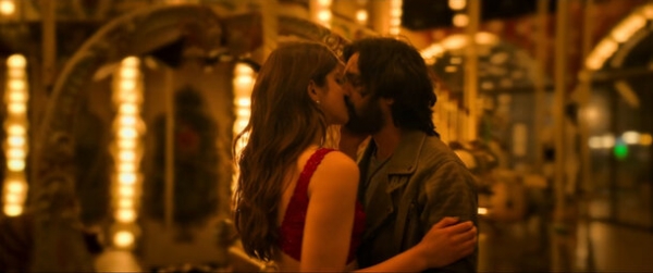 Слепой музыкант знакомится с актрисой в трейлере мелодрамы &laquo;Нежность взгляда&raquo;