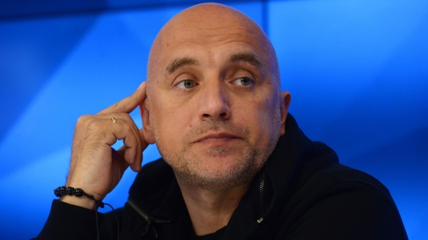 Захар Прилепин: люди, бросившие Россию, не заслуживают внимания Захар Прилепин: люди, бросившие Россию, не заслуживают внимания