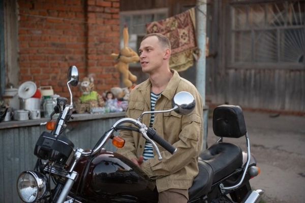 Эпоха слома: 7 многосерийных проектов о конце XX века